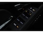 Land Rover Range Rover Evoque 1.5 P300e AWD R-Dynamic SE | ACC | Panoramadak | Meridian | Keyless Entry | Camera | Memory | Stoelverwarming | 20 Inch