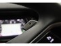 Land Rover Range Rover Evoque 1.5 P300e AWD R-Dynamic SE | ACC | Panoramadak | Meridian | Keyless Entry | Camera | Memory | Stoelverwarming | 20 Inch