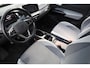 Volkswagen ID.3 First Plus 58 kWh 204PK / 150kW, NL auto, 1e eigenaar nieuw door ons geleverd en onderhouden, LED Matrix (IQ.Lights), keyless start & entry, achteruitrijcamera (rear view), parkeersensoren voor en achter (pdc), stoel- en stuurwiel verwarming, adaptieve cruise control (acc), 19" 'Andoya' LMV, Apple Carplay & Android Auto, elektrisch verstel-, verwarm- en inklapbare buitenspiegels (spiegel pakket), sfeerverlichting, DAB+, navigatie, privacy glas, 2-zone climatronic, dynamische knipperlichten in de spiegels en achterlichten ETC.
