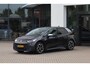 Volkswagen ID.3 First Plus 58 kWh 204PK / 150kW, NL auto, 1e eigenaar nieuw door ons geleverd en onderhouden, LED Matrix (IQ.Lights), keyless start & entry, achteruitrijcamera (rear view), parkeersensoren voor en achter (pdc), stoel- en stuurwiel verwarming, adaptieve cruise control (acc), 19" 'Andoya' LMV, Apple Carplay & Android Auto, elektrisch verstel-, verwarm- en inklapbare buitenspiegels (spiegel pakket), sfeerverlichting, DAB+, navigatie, privacy glas, 2-zone climatronic, dynamische knipperlichten in de spiegels en achterlichten ETC.