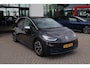 Volkswagen ID.3 First Plus 58 kWh 204PK / 150kW, NL auto, 1e eigenaar nieuw door ons geleverd en onderhouden, LED Matrix (IQ.Lights), keyless start & entry, achteruitrijcamera (rear view), parkeersensoren voor en achter (pdc), stoel- en stuurwiel verwarming, adaptieve cruise control (acc), 19" 'Andoya' LMV, Apple Carplay & Android Auto, elektrisch verstel-, verwarm- en inklapbare buitenspiegels (spiegel pakket), sfeerverlichting, DAB+, navigatie, privacy glas, 2-zone climatronic, dynamische knipperlichten in de spiegels en achterlichten ETC.