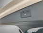 Volkswagen Tiguan 1.5eTSI/150PK R-Line Blackstyle DSG · Panoramadak · Trekhaak · Apple/Android Car Play · Camera · Garantie t/m 30-09-2030 of 100000km.