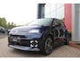Renault R5 COMFORT RANGE ICONIC CINQ 150PK 52 kWh | PACK WINTER: ELEKTRISCH VERWARMBARE VOORSTOELEN/ELEKTRISCH VERWARMBAAR STUURWIEL/BESTUURDERSSTOEL MET ELEKTRISCH VERSTELBARE LENDESTEUN/IN HOOGTE VERSTELBARE PASSAGIERSSTOEL | PACK PREMIUM SOUND HARMAN KARDON: 9 SPEAKERS WAARVAN 1 SUBWOOFER/VERMOGEN 410 WATT/5 GELUIDSSFEREN: STUDIO/PODCAST/CONCERT/CLUB EN IMMERSION | PACK PARKING: FULL EASY PARK ASSIST MET PARKEERSENSOREN AAN VOOR EN ZIJKANT | PACK SAFETY & ADVANCED DRIVING ASSIST: INTELLIGENT ADAPTIVE CRUISE CONTROL,GEBRUIKT KAARTDATA OM SNELHEID AAN TE PASSEN/ACCUPANT SAFETY EXIT/ACTIVE DRIVER ASSIST/BLIND SPOT WARNING EN LANE DEPARTURE PREVENTION (BIJ INHALEN)/REAR CROSS TRAFFIC ALERT MET REAR ACTIVE EMERGENCY BRAKING | ALL WEATHER BANDEN | LICHTMETALEN VELGEN 18" "CHRONO" | DAKSTRIPING PATERN GOLD | FULL LED KOPLAMPEN MET MICRO OPTICS EN FRANSE VLAG | DRAADLOZE TELEFOONLADER | NAVIGATIE | DRAADLOZE APPLE CARPLAY/ANDROID AUTO | ACHTERUITRIJ CAMERA | ADAPTIVE CRUISE CONTROL |
