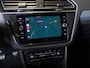 Volkswagen Tiguan 1.5 TSI Life Business / 150pk / Achteruitrij camera / Stoel en stuur verwarming /