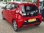 Toyota Aygo X 1.0 VVT-i x-joy | Navigatie via Apple Carplay | Climate Control | Parkeercamera | Licht metalen velgen