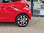 Toyota Aygo X 1.0 VVT-i x-joy | Navigatie via Apple Carplay | Climate Control | Parkeercamera | Licht metalen velgen