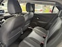 Peugeot 2008 1.2T 130pk Allure | Achteruitrijcamera | Dealeronderhouden | Navigatie | Parkeersensoren | Privacy Glass | Cruise Control | Apple Carplay/Android Auto