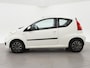 Peugeot 107 1.0-12V XS 3-DEURS + AIRCO *107.968 KM* | ELEKTR. RAMEN | C.V. OP AFST. | TOERENTELLER