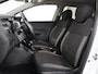 Renault Captur 1.3 TCe Intens | Stoelverwarming | Camera | Park assist | Cruise control | Carplay | Climate control | Dodehoek detectie | Navigatie | Full LED