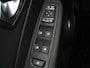 Renault Captur 1.3 TCe Intens | Stoelverwarming | Camera | Park assist | Cruise control | Carplay | Climate control | Dodehoek detectie | Navigatie | Full LED