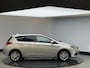 Toyota Auris 1.8 Hybrid Dynamic | Cam achter | Lm op All weather | Dealer onderhouden | NL auto