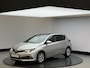 Toyota Auris 1.8 Hybrid Dynamic | Cam achter | Lm op All weather | Dealer onderhouden | NL auto