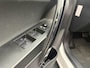 Toyota Auris 1.8 Hybrid Dynamic | Cam achter | Lm op All weather | Dealer onderhouden | NL auto