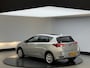 Toyota Auris 1.8 Hybrid Dynamic | Cam achter | Lm op All weather | Dealer onderhouden | NL auto