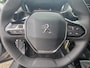 Peugeot 2008 1.2 PureTech Allure Pack Luxe uitvoering | 1e Eigenaar | Hoge instap | Trekhaak | Navigatie | Cruisecontrole | Led dagrijverlichting