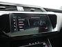 Audi E-tron 50 Quattro S Line 71 kWh 313pk Dealer O.H. | Panodak | Luchtvering | Head Up | Adaptive Cruise | Bang & Olufsen | Camera | Matrix LED | Alcantara Sportstoelen Memory & Verwarmd | Sfeerverlichting | Apple Carplay | Keyless | Blis |