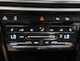 Volkswagen T-Roc R-Line 1.5 TSI 150 PK Business DSG | LED Matrix IQ | Panoramadak | Achteruitrij Camera | Navigatie | DAB+ | Trekhaak | Side Assist |