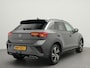 Volkswagen T-Roc R-Line 1.5 TSI 150 PK Business DSG | LED Matrix IQ | Panoramadak | Achteruitrij Camera | Navigatie | DAB+ | Trekhaak | Side Assist |
