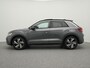 Volkswagen T-Roc R-Line 1.5 TSI 150 PK Business DSG | LED Matrix IQ | Panoramadak | Achteruitrij Camera | Navigatie | DAB+ | Trekhaak | Side Assist |
