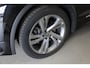 Volkswagen Tiguan 1.4 TSI eHybrid R-Line Business+ | BJ:2022! | ACC | NL-AUTO+N.A.P | DAB | SFEER | LMV | KEYLESS | LED | E-KLEP |