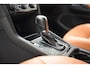 Volkswagen Golf Sportsvan 1.2 TSI Highline Edition Aut. [ Panorama Navi Alcantara/leder Camera Xenon/LED]