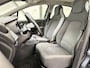 Renault Zoe R110 Life 52 kWh | Trekhaak | SoH 92,2% | Stoel & Stuur verwarming | KOOP ACCU | Camera | All-season banden | Cruise | Apple carplay & Android auto |