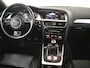 Audi A4 Limousine 1.8 TFSIe Limited S | Navigatie | Cruise control | Lederen bekleding | Parkeersensoren achter | 18"LMV