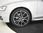 Audi A4 Limousine 1.8 TFSIe Limited S | Navigatie | Cruise control | Lederen bekleding | Parkeersensoren achter | 18"LMV