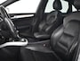 Audi A4 Limousine 1.8 TFSIe Limited S | Navigatie | Cruise control | Lederen bekleding | Parkeersensoren achter | 18"LMV
