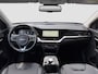Kia Niro EV e-Niro DynamicPlusLine 204pk 64 kWh | Camera | Carplay | Schuifdak | Adaptive Cruise | 17" Velgen | Halfleder | Stoel/Stuurverwarming | Metaallak | DAB |