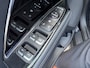 Kia Niro EV e-Niro DynamicPlusLine 204pk 64 kWh | Camera | Carplay | Schuifdak | Adaptive Cruise | 17" Velgen | Halfleder | Stoel/Stuurverwarming | Metaallak | DAB |