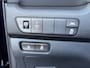 Kia Niro EV e-Niro DynamicPlusLine 204pk 64 kWh | Camera | Carplay | Schuifdak | Adaptive Cruise | 17" Velgen | Halfleder | Stoel/Stuurverwarming | Metaallak | DAB |
