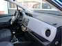 Toyota Yaris 1.0 VVT-i Aspiration Edition S /15'LM/AIRCO/Camera/CV/PDC/Lane assist/Stoelverwarming/Bluetooth/ISOFIX!