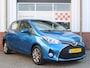 Toyota Yaris 1.0 VVT-i Aspiration Edition S /15'LM/AIRCO/Camera/CV/PDC/Lane assist/Stoelverwarming/Bluetooth/ISOFIX!