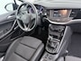 Opel Astra 1.0 Turbo Innovation | Comfort stoelen | Parkeersensoren voor en achter | Camera | | Achteruitrijcamera standaard | Airco (automatisch) | Cruisecontrol standaard