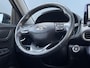 Hyundai Kona 1.6 GDI HEV Premium Sky | Trekhaak | Pano | Camera | Stoelverwarming V+A | Stuurverwarming | Stoelventilatie | KRELL Audio | Apple Carplay | Android Auto | 1 Jaar Bovag Garantie