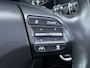 Hyundai Kona 1.6 GDI HEV Premium Sky | Trekhaak | Pano | Camera | Stoelverwarming V+A | Stuurverwarming | Stoelventilatie | KRELL Audio | Apple Carplay | Android Auto | 1 Jaar Bovag Garantie