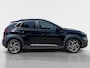 Hyundai Kona 1.6 GDI HEV Premium Sky | Trekhaak | Pano | Camera | Stoelverwarming V+A | Stuurverwarming | Stoelventilatie | KRELL Audio | Apple Carplay | Android Auto | 1 Jaar Bovag Garantie