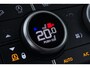 Land Rover Defender 110 D200 SE | Luchtvering | ClearSight | 360° Camera | Meridian | Stoel+Stuurverwarming