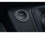 Land Rover Defender 110 D200 SE | Luchtvering | ClearSight | 360° Camera | Meridian | Stoel+Stuurverwarming