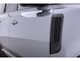 Land Rover Defender 110 D200 SE | Luchtvering | ClearSight | 360° Camera | Meridian | Stoel+Stuurverwarming