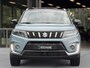 Suzuki Vitara 1.4 Boosterjet Style Smart Hybrid 129PK | Schuifkanteldak | Navigatie | Dodehoekdetectie | Half-leder