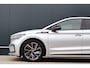 Skoda Enyaq iV 60 Sportline 93% SOH | Trekhaak | Camera | Matrix Led | Sfeerverlichting
