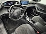 Peugeot e-2008 EV GT Pack 50 kWh 3-Fase SOH 94,5% | 3D i-Cockpit | Navigatie | Camera | Full-Led | Carplay&Android