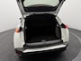 Peugeot e-2008 EV GT Pack 50 kWh 3-Fase SOH 94,5% | 3D i-Cockpit | Navigatie | Camera | Full-Led | Carplay&Android