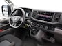Volkswagen Crafter 35 2.0 TDI 140pk L3H3 Comfortline | Navigatie | Airco | Cruise control | Camera | App connect | DAB + | PDC V + A | Bijrijdersbank | Trekhaak | RVS Imperial en Trap | Betimmering |