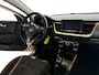 Kia Stonic 1.0 T-GDi DynamicLine | Cruise Control | camera | Carplay | Navigatie | LM Velgen 17" |