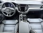 Volvo V60 T6 335pk AWD Plus Dark / Contourstoelen / HUD / Panorama dak / H&K audio / 360 camera /