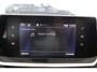 Peugeot 208 1.2 PureTech Allure | Airco | Cruise control | Carplay | Navi | Parkeer sensoren | Stoelverwarming