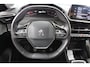 Peugeot 208 1.2 PureTech Allure | Airco | Cruise control | Carplay | Navi | Parkeer sensoren | Stoelverwarming